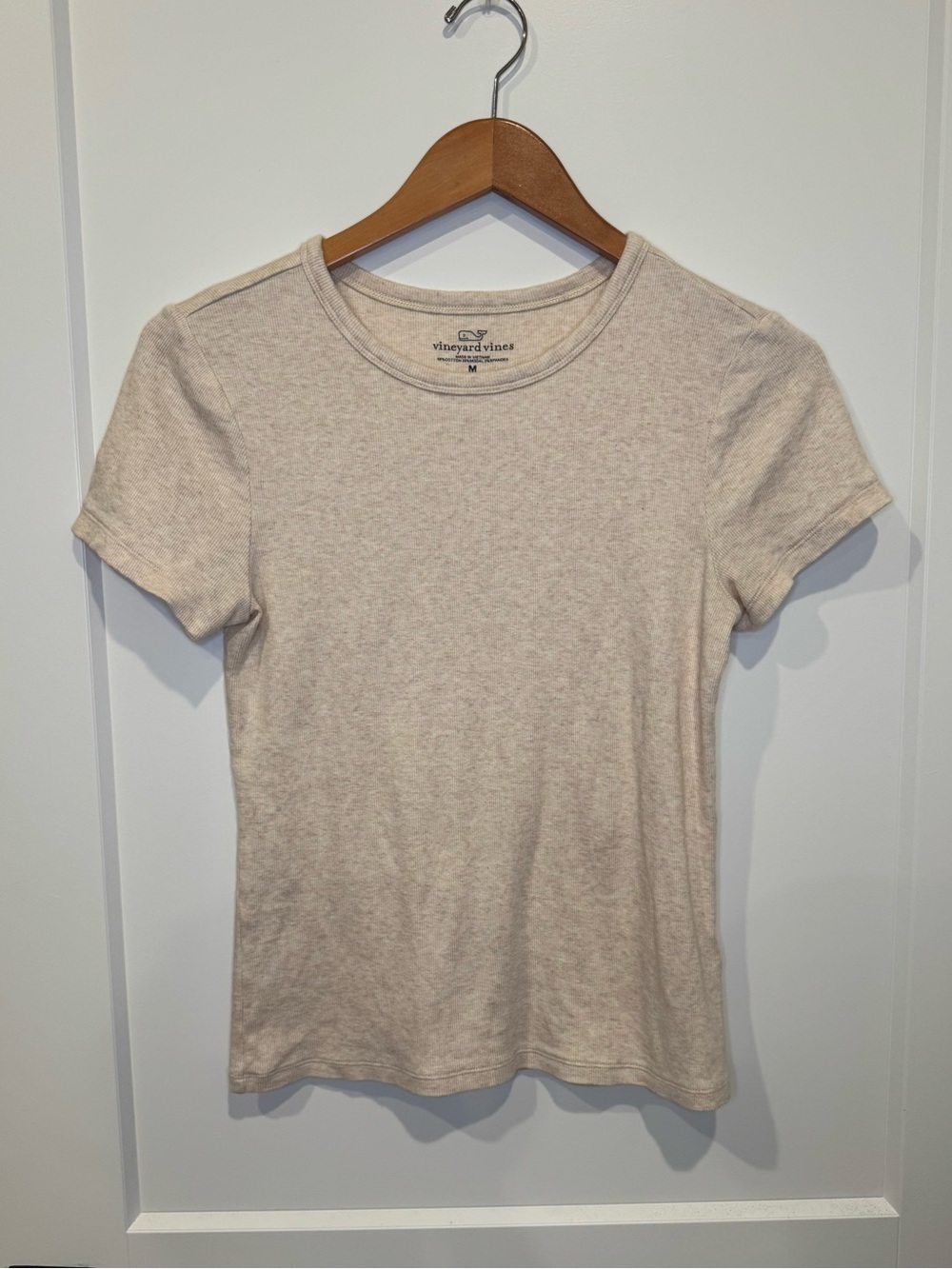Vineyard Vines Short Sleeve Ribbed Crewneck Tee in Oatmeal Heather